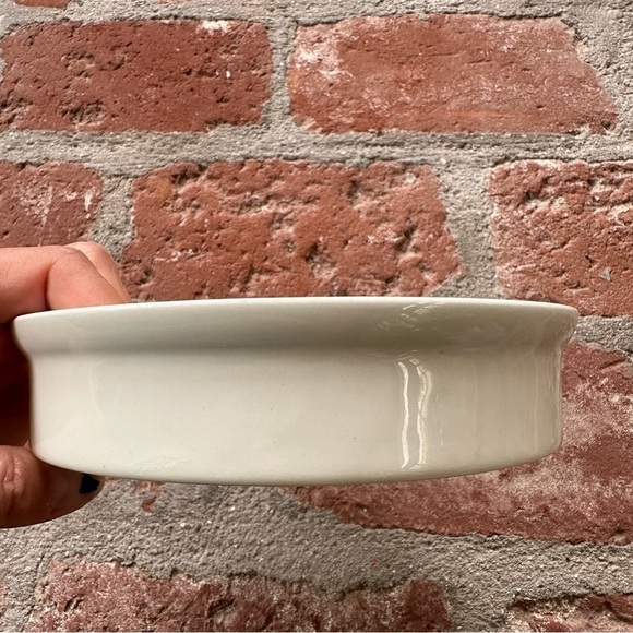 WEDGWOOD of ETRURIA & BARLASTON PETER RABBIT BOWL, Made In England, collectible - Picture 8 of 11